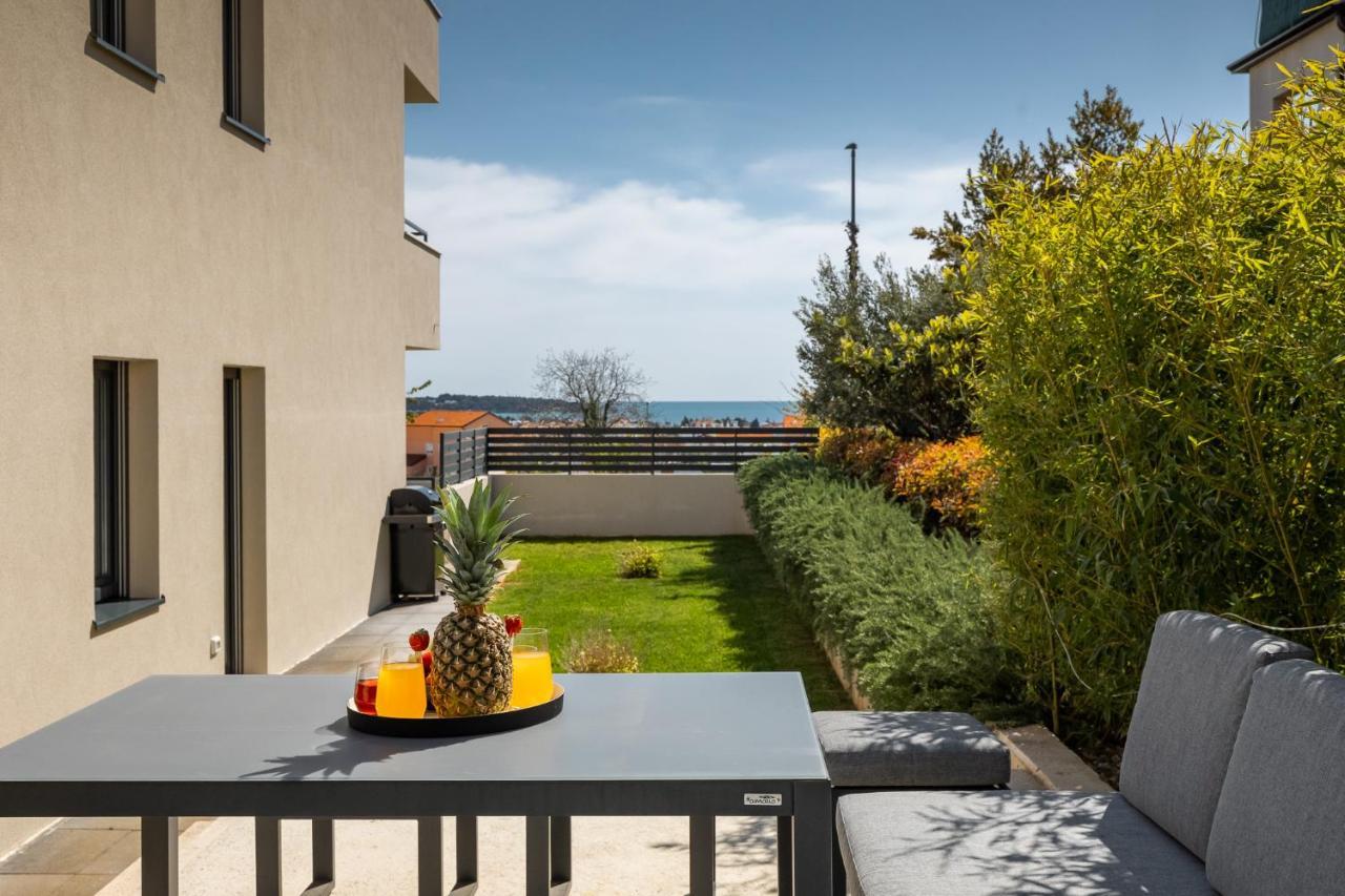Belvedere Holidays Novigrad  Екстер'єр фото